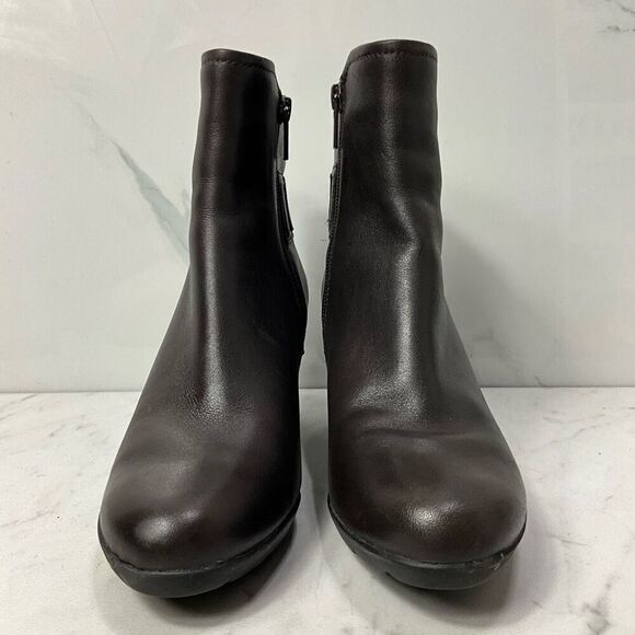 CLARKS Brown Leather Ankle Heel Booties - Picture 5 of 8